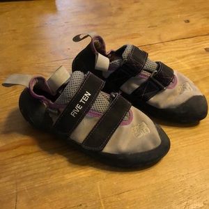 Five Ten Stealth Rock Climbing Shoes, Women’s 7.5